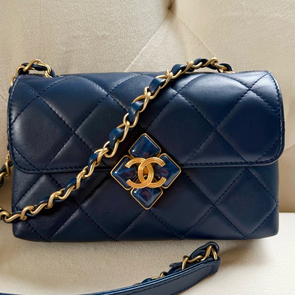 Chanel Navy Blue Diamond Lock Crossbody Flap Bag - Picture 1 of 12
